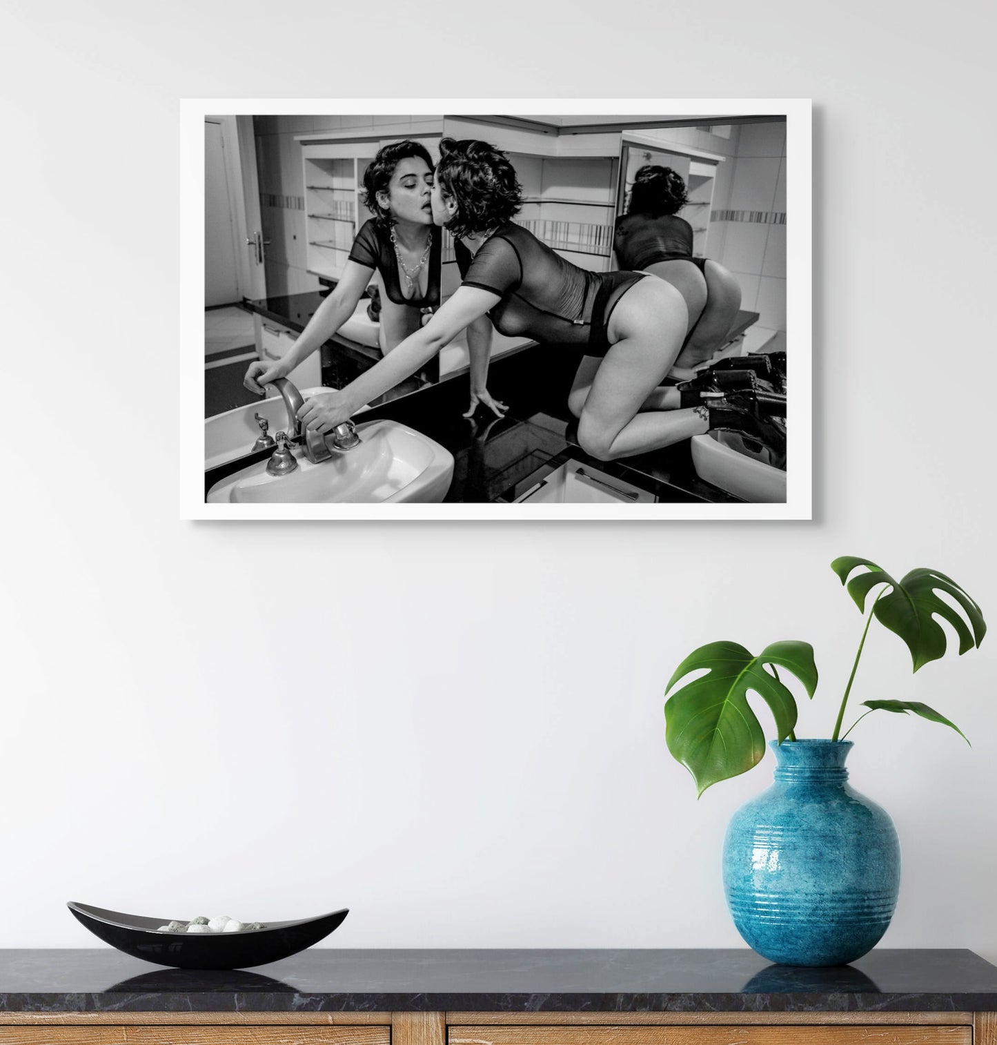 Love behind the mirror